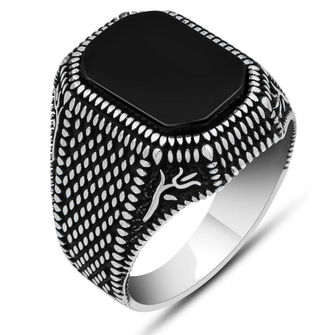 Black Onyx Stone Tulip Patterned Sterling Silver Men's Ring
